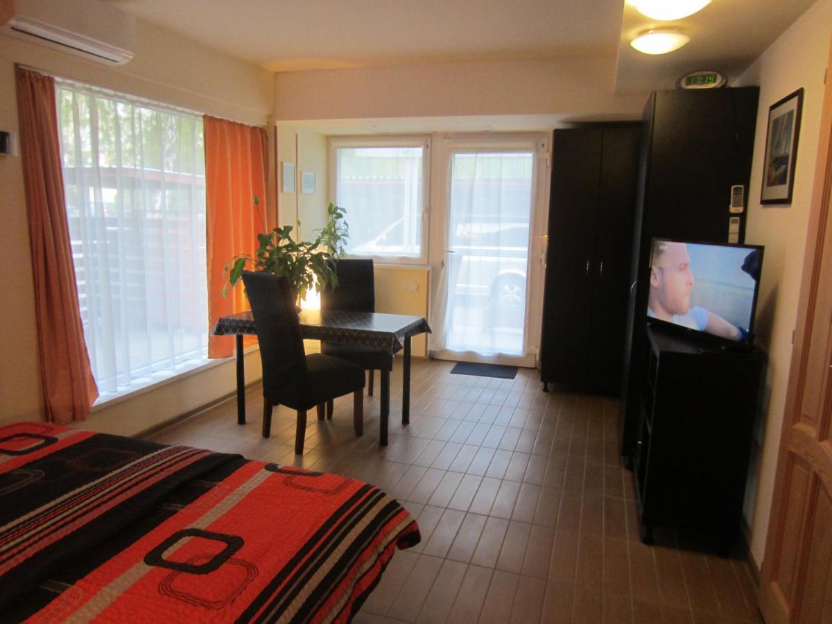 Elso Fecske Apartmanok Siófok Zewnętrze zdjęcie
