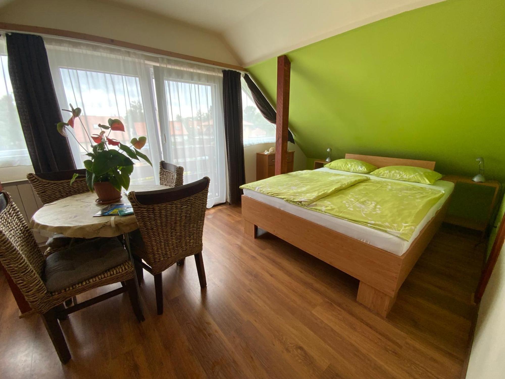 Elso Fecske Apartmanok Siófok Zewnętrze zdjęcie