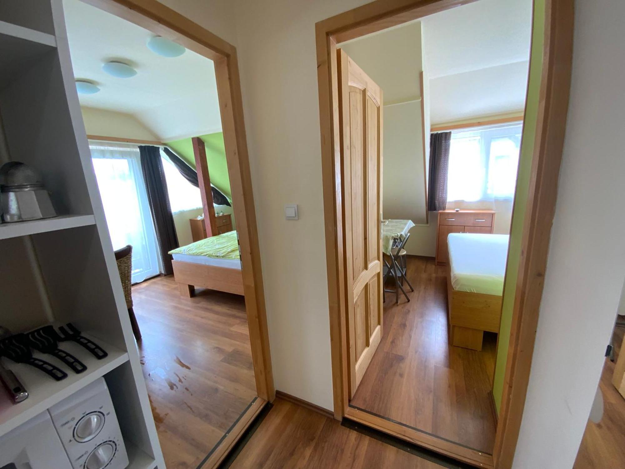 Elso Fecske Apartmanok Siófok Zewnętrze zdjęcie