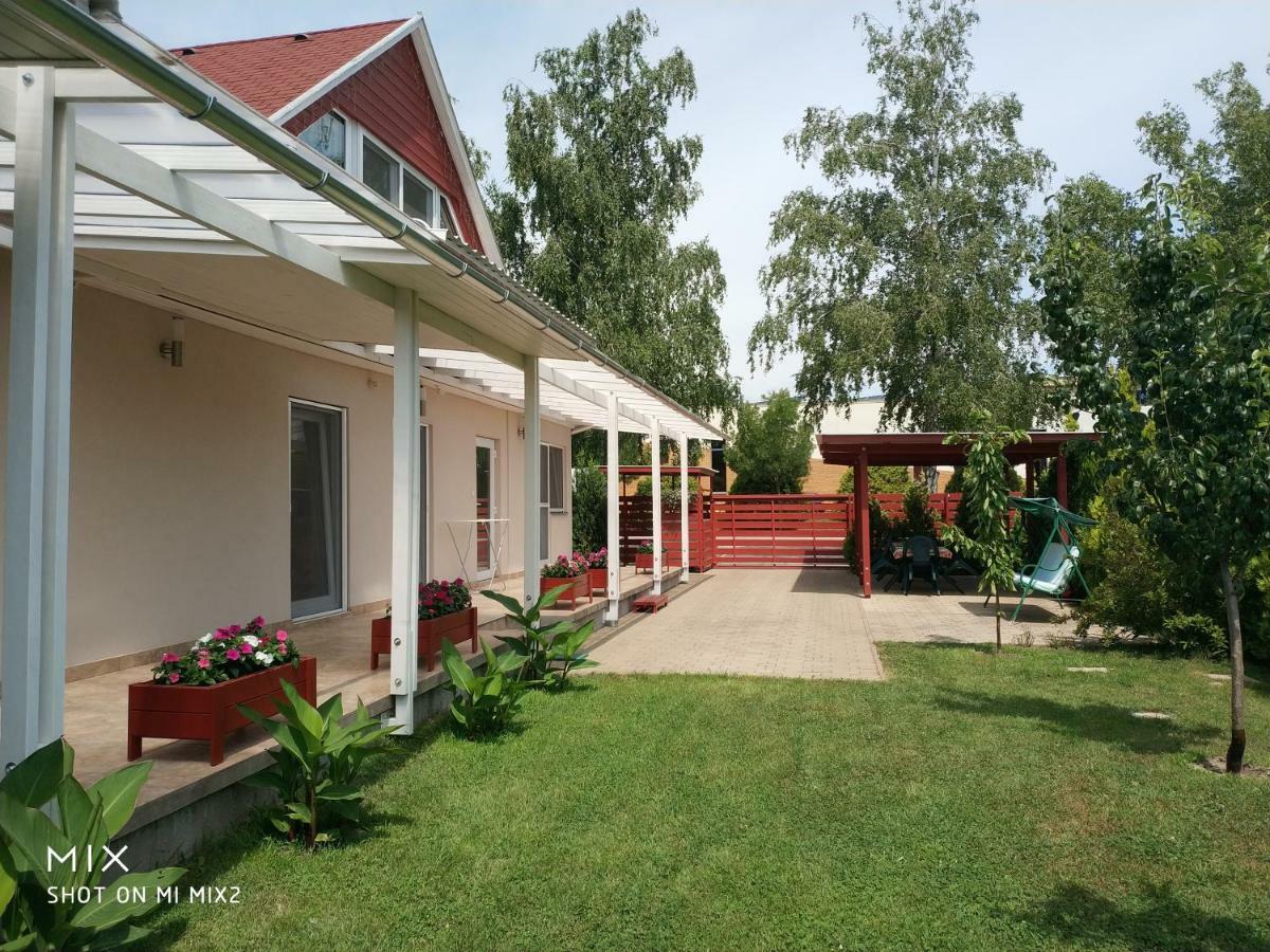 Elso Fecske Apartmanok Siófok Zewnętrze zdjęcie